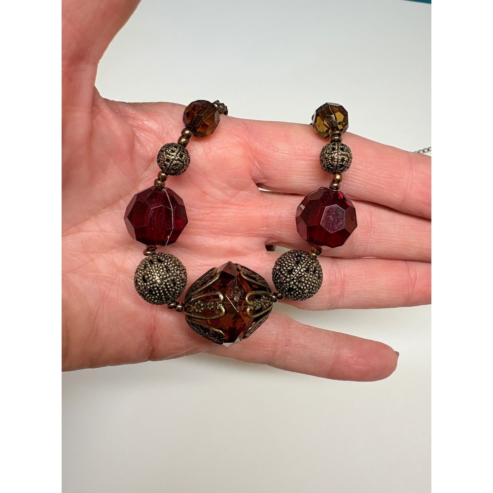 Avon Vintage Style Station Necklace Burgundy Warm Honey Beads Antique Brass - Picture 4 of 8
